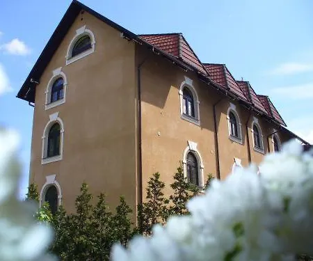 منزل للإقامة Dworek Mitro *