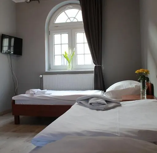 Dworek Mitro Homestay *